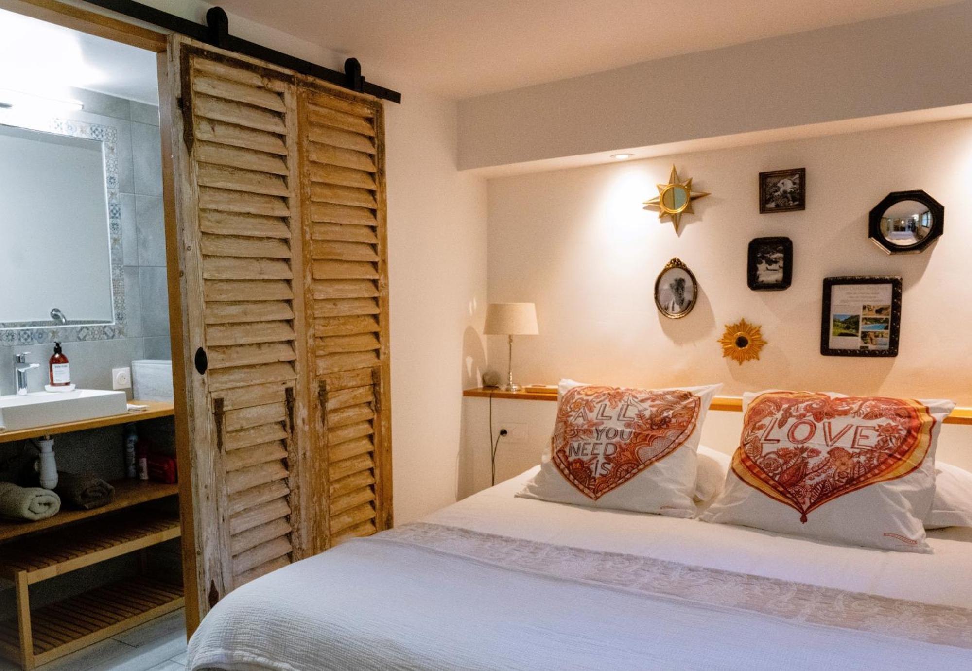Domaine Les Deux Roches Leilighet Le Bar-sur-Loup Rom bilde