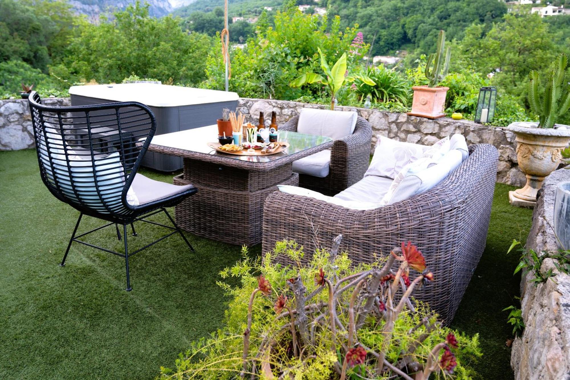 Domaine Les Deux Roches Leilighet Le Bar-sur-Loup Eksteriør bilde